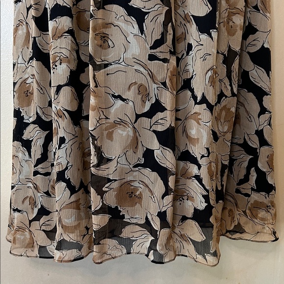 INC International Concepts 100% Silk Black and Tan Floral Midi Dress size 2 - Picture 6 of 13